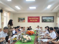 Đoàn công tác của Cục Quản lý Y, Dược cổ truyền (Bộ Y tế) d đã đến thăm và làm việc tại Bệnh viện đa khoa tỉnh về lĩnh vực Y học cổ truyền