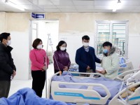 Thăm và tặng quà bệnh nhân có hoàn cảnh khó khăn đón Tết tại Bệnh viện Đa khoa tỉnh Cao Bằng