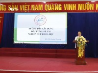 BSCKII Hoàng Thương - Trưởng phòng đào tạo chỉ đạo báo cáo tại buổi tập huấn