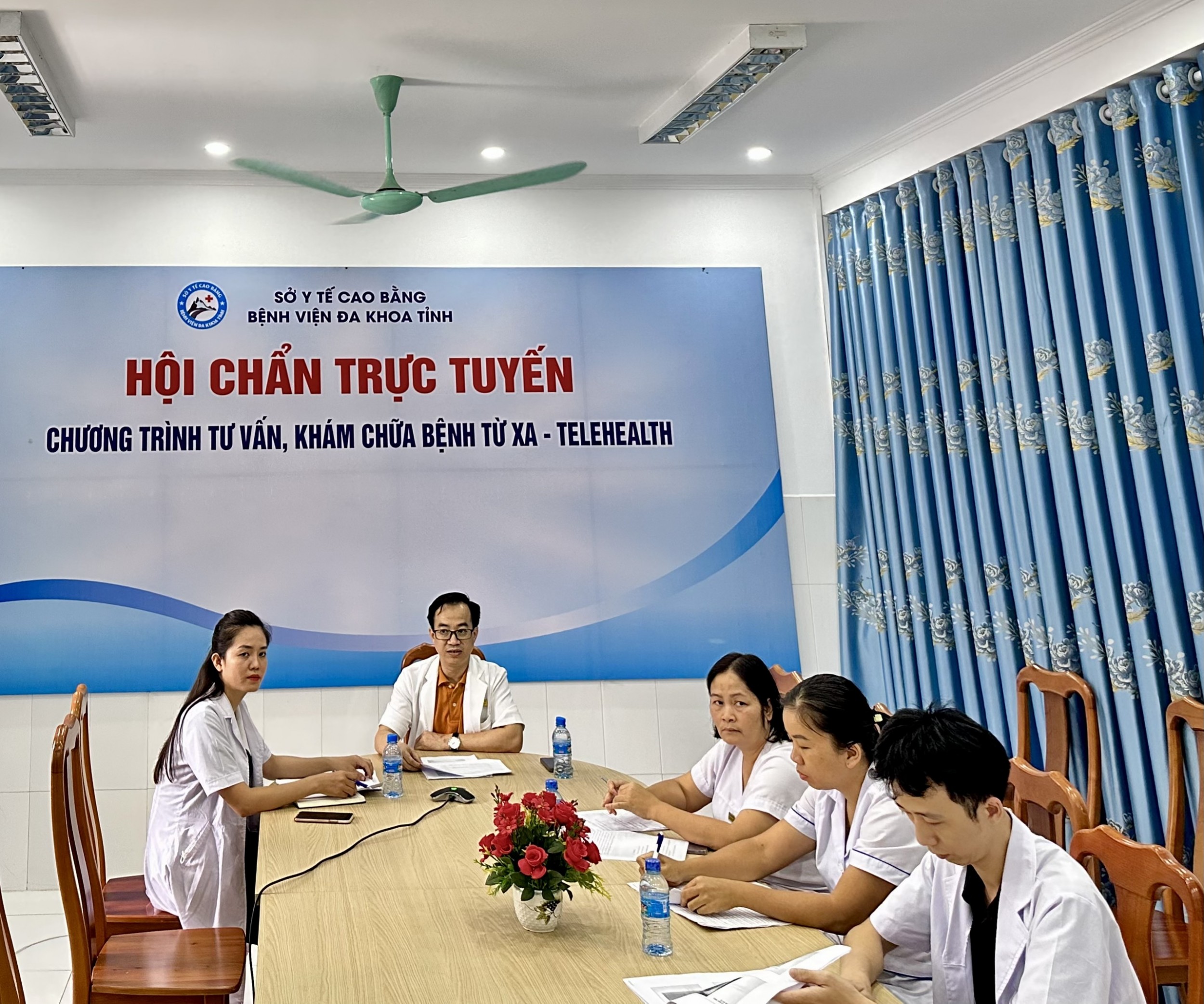 Hội chẩn, tư vấn khám chữa bệnh từ xa tháng 10