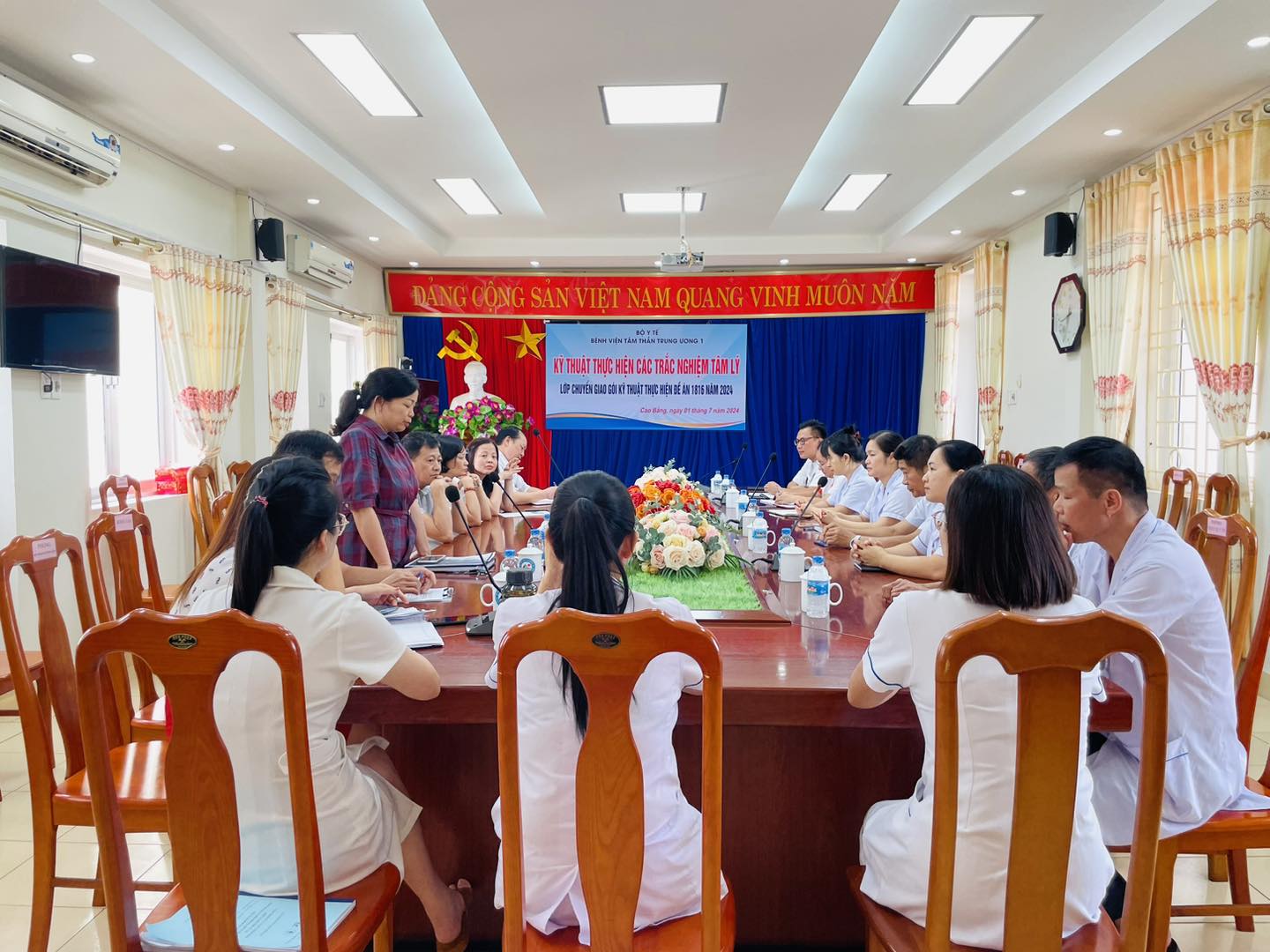 BỆNH VIỆN ĐA KHOA TỈNH CAO BẰNG TIẾP NHẬN ĐÀO TẠO CHUYỂN GIAO GÓI "KỸ THUẬT THỰC HIỆN CÁC TRẮC NGHIỆM TÂM LÝ" THEO ĐỀ ÁN 1816 CỦA BỘ Y TẾ TỪ BỆNH VIỆN TÂM THẦN TRUNG ƯƠNG I.