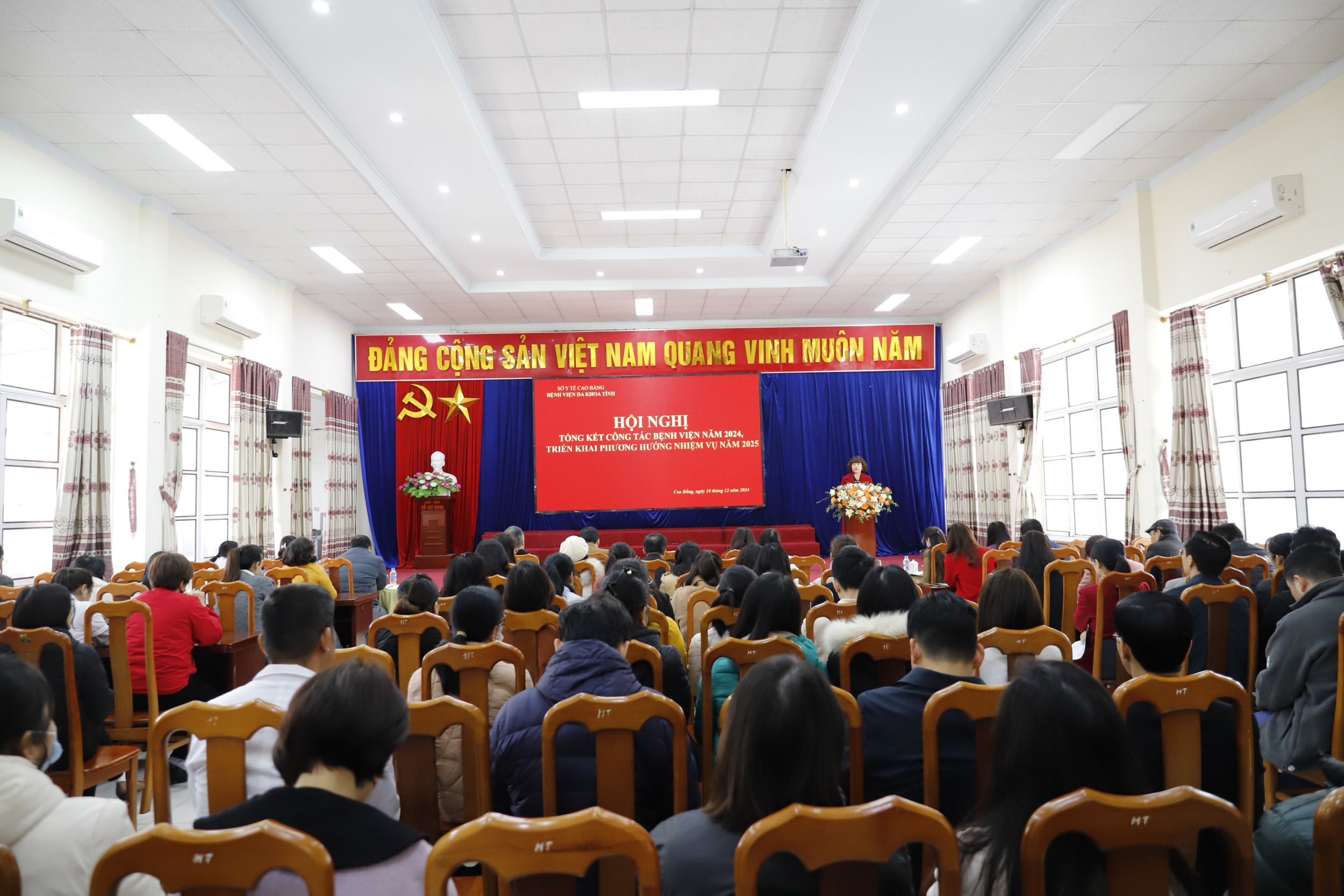 Hội nghị tổng kết công tác Bệnh viện năm 2024, triển khai phương hướng nhiệm vụ năm 2025