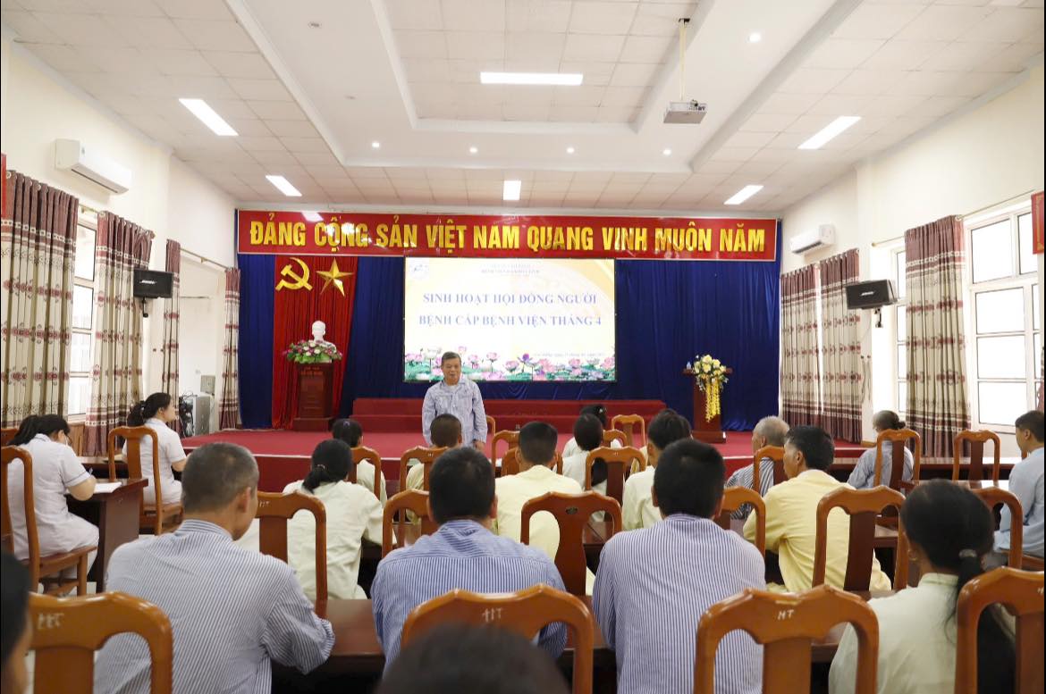 Bệnh viện Đa khoa tỉnh Cao Bằng tổ chức họp Hội đồng người bệnh cấp bệnh viện tháng 4/2025