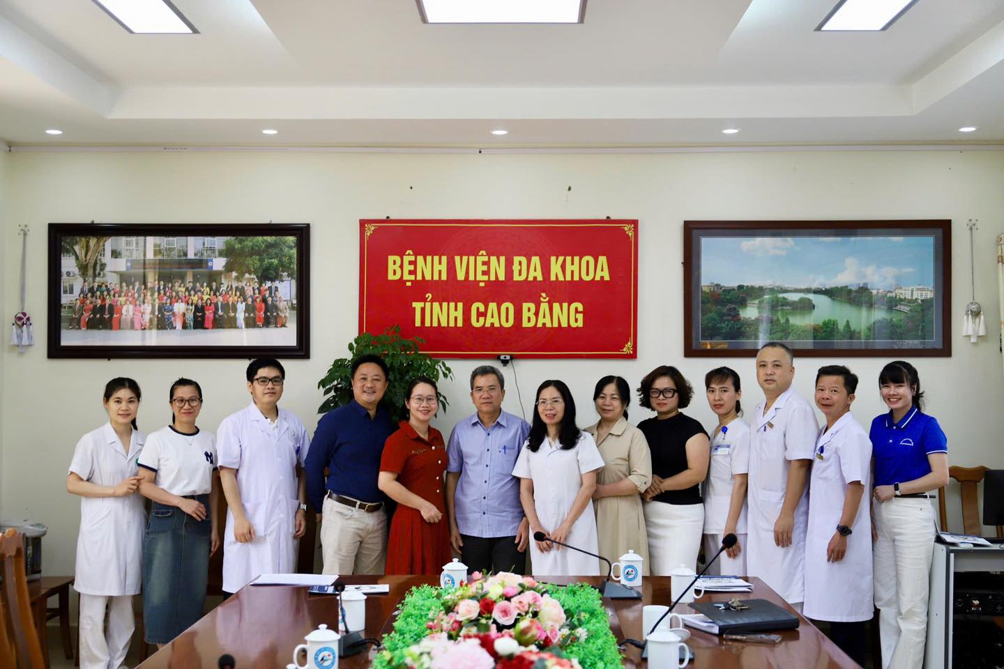 Khám sàng lọc và hỗ trợ phẫu thuật cho trẻ khuyết tật tại Cao Bằng