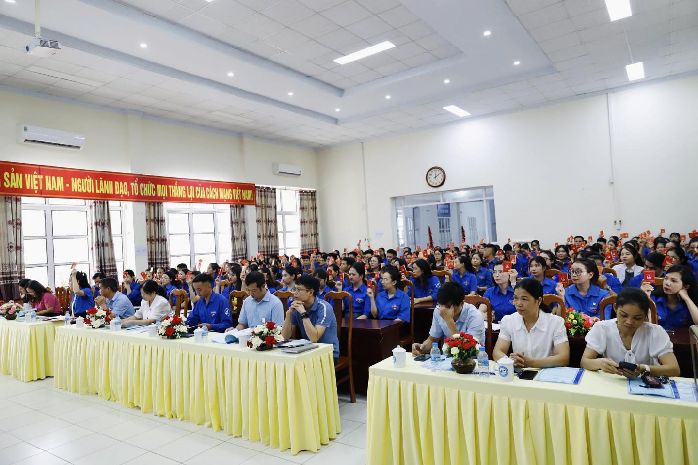 ĐẠi hôi thông qua nghị quyết nhiệm kỳ 2025 - 2030