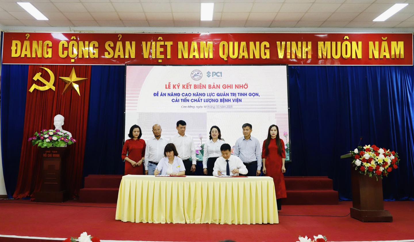 Bệnh viện đa khoa tỉnh Cao Bằng ký kết biên bản ghi nhớ hợp tác triển khai “Đề án nâng cao năng lực quản trị tinh gọn, cải tiến chất lượng Bệnh viện”.