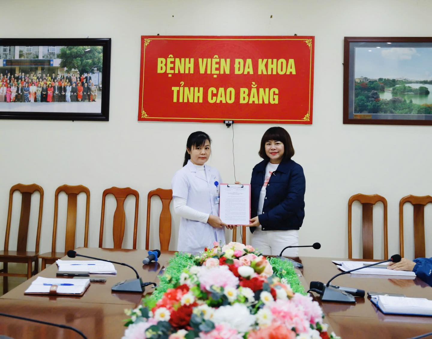 Công bố quyết định bổ nhiệm Phó Trưởng Khoa Nhi