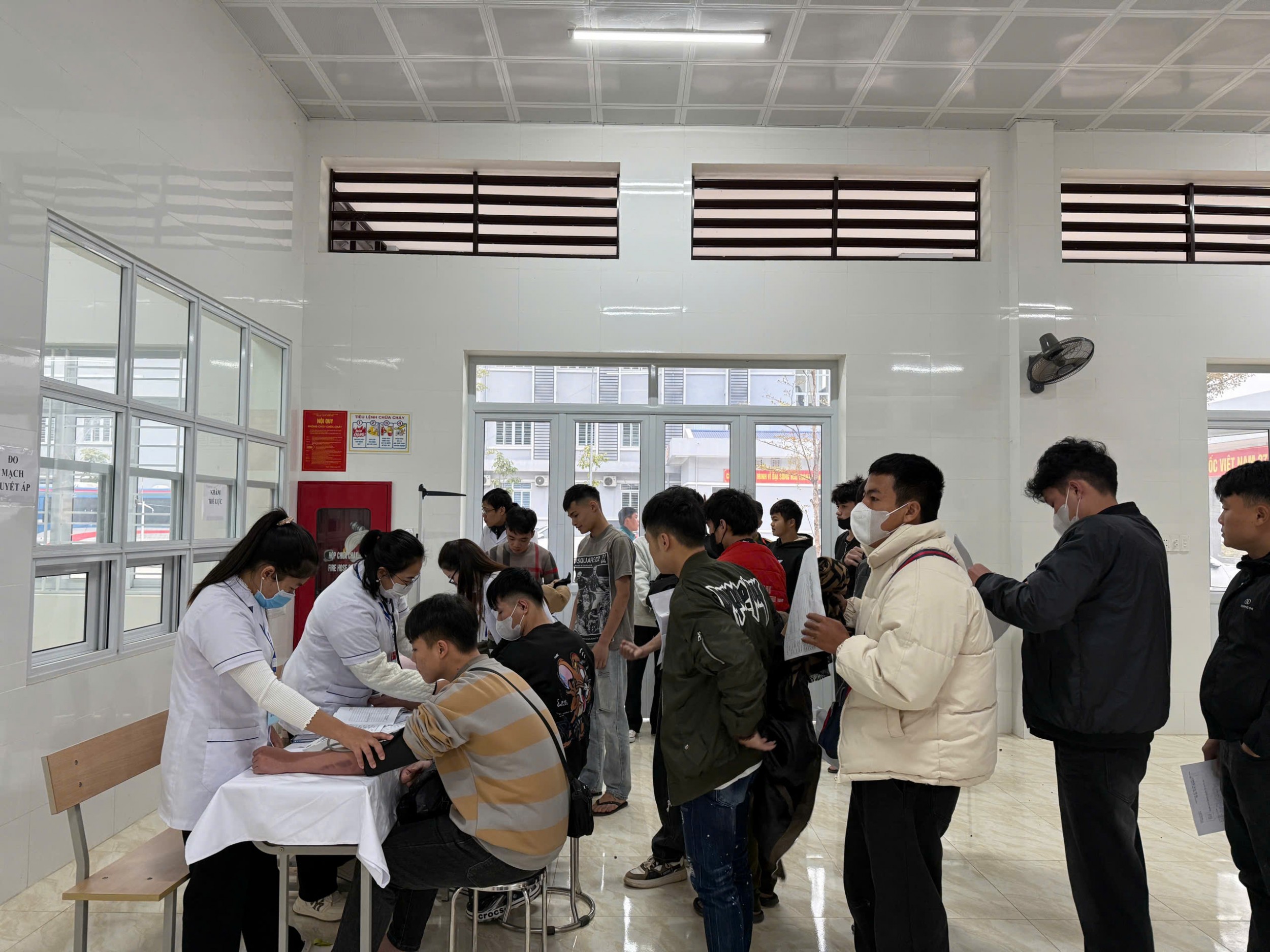 Hội đồng khám sức khỏe nghĩa vụ quân sự số 1 – Bệnh viện đa khoa tỉnh Cao Bằng hoàn thành khám tuyển năm 2026, đạt 1.144 công dân