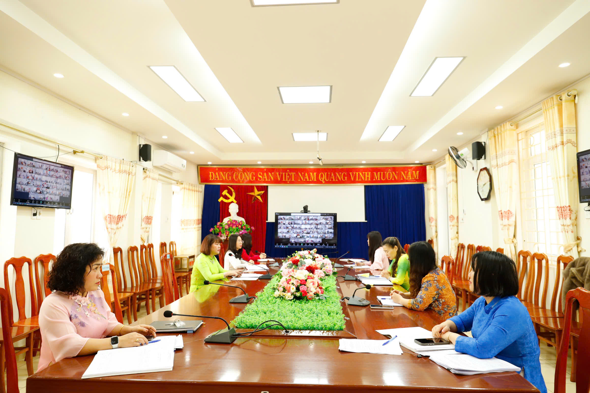 Bệnh viện Đa khoa tỉnh Cao Bằng tăng cường tuyên truyền về cuộc bầu cử đại biểu Quốc hội khóa XVI và đại biểu HĐND các cấp nhiệm kỳ 2026–2031