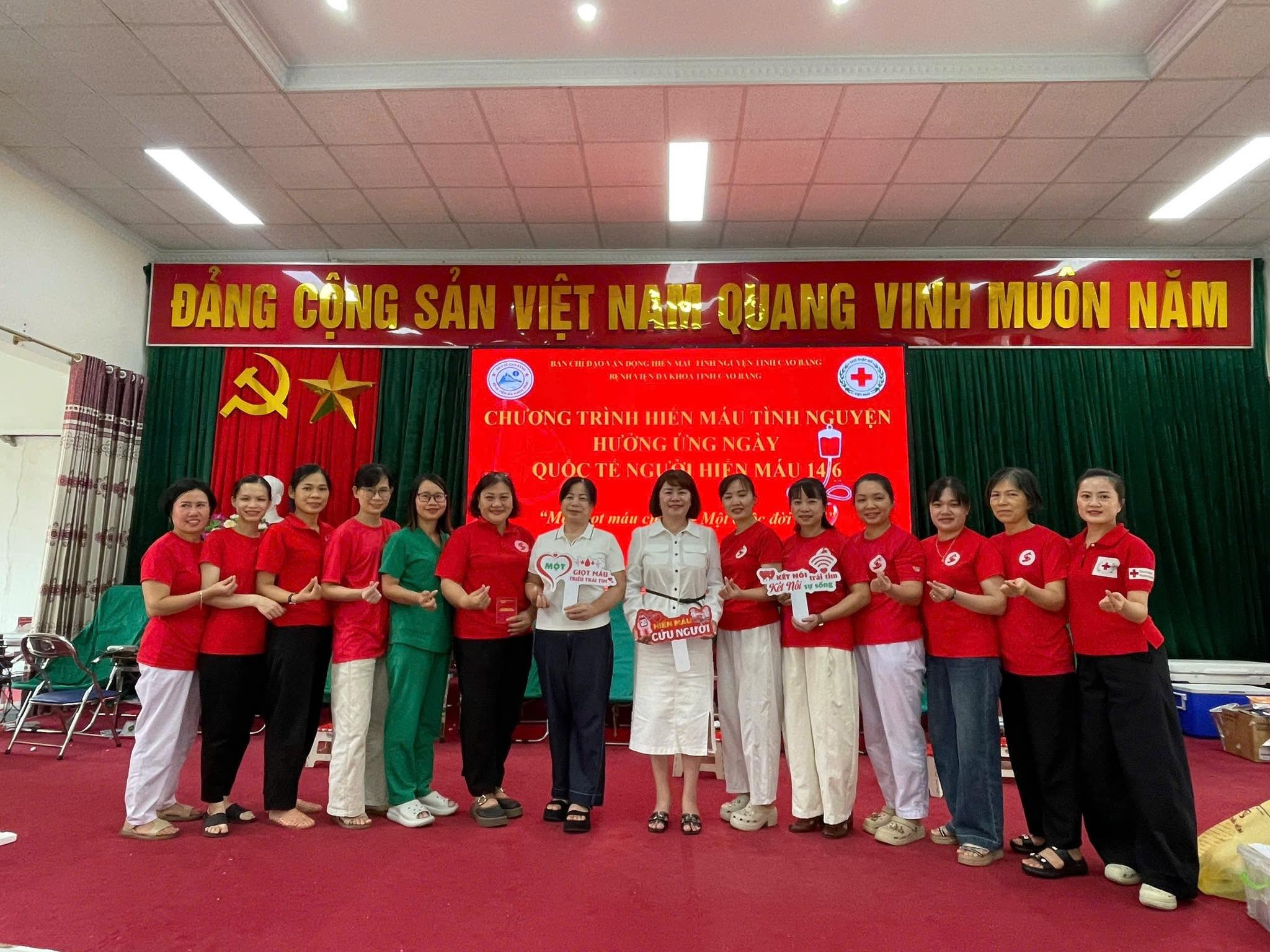 Tiếp nhận 126 đơn vị máu tại ngày hội hiến máu tình nguyện hưởng ứng ngày Quốc tế người hiến máu 14/6